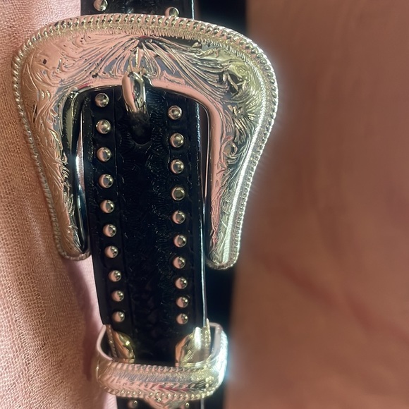 Women’s Western Belt size 32 - Picture 2 of 4